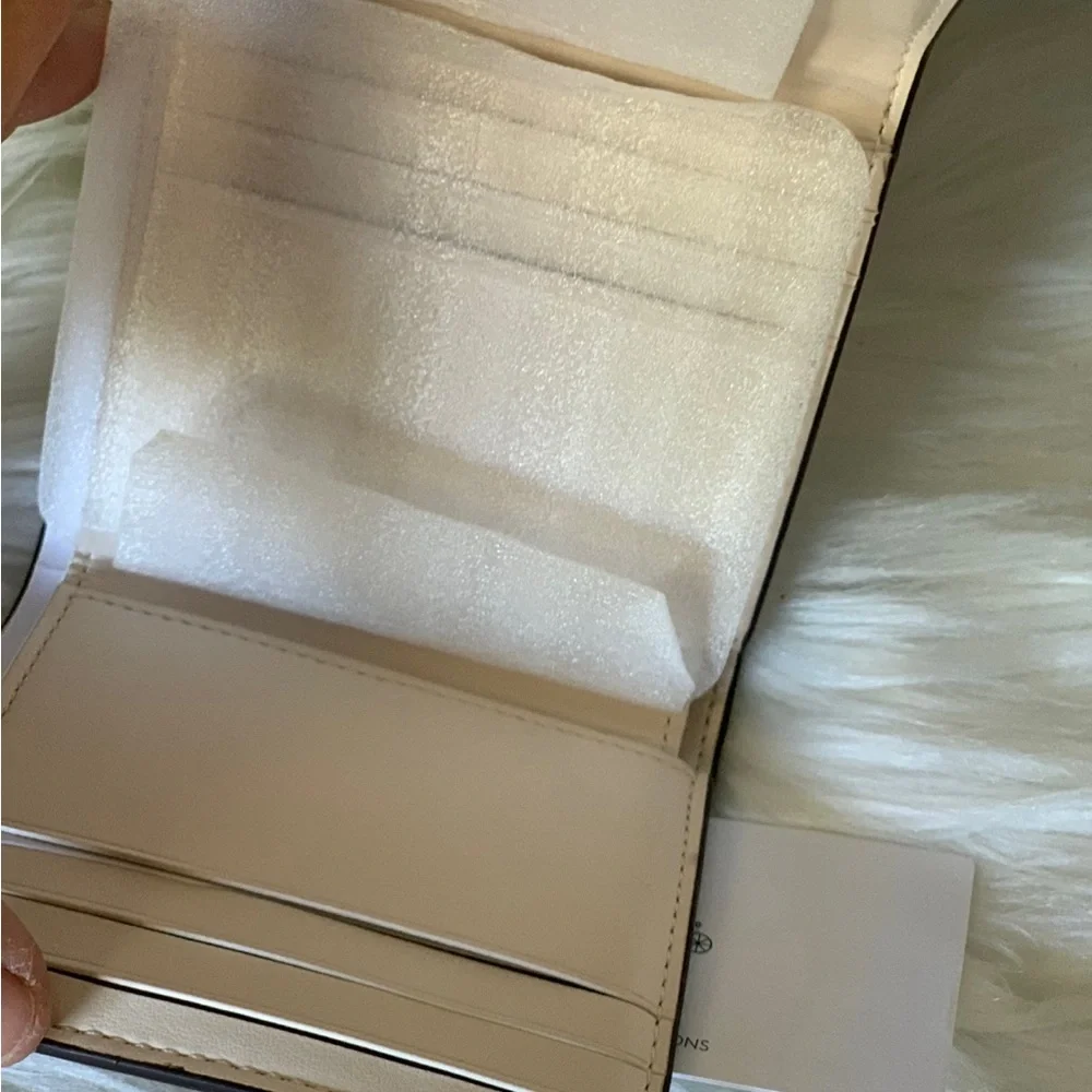 Coach Small Trifold Wallet In Blocked Signature Canvas - Picture 2 of 4